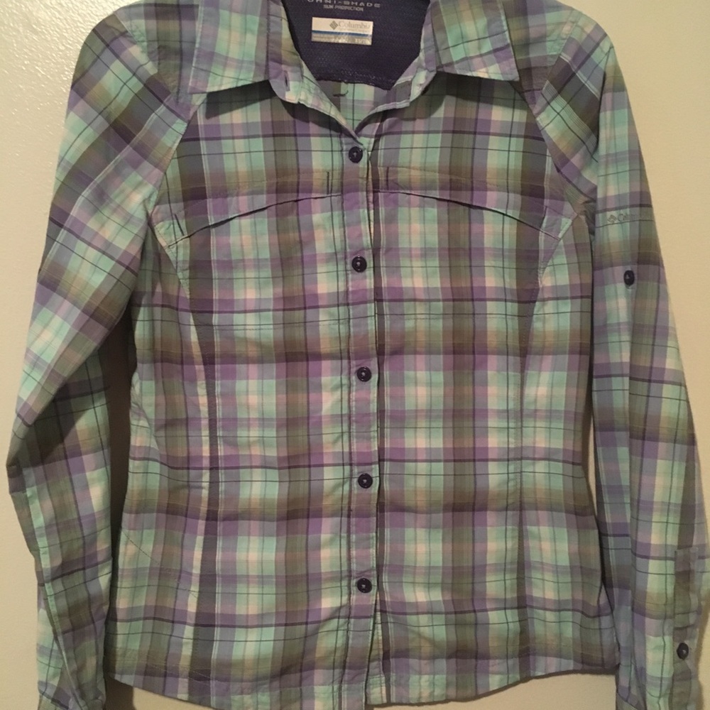 WOMEN’S COLUMBIA OMANI SHADE LONG SLEEVE PLAID TOP